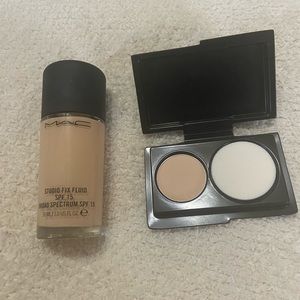 MAC Studio Fix Fluid NC15 with NC20 Powder Sample